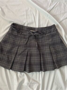 Gray Plaid Pleated Mini Skirt with Waist Tie
